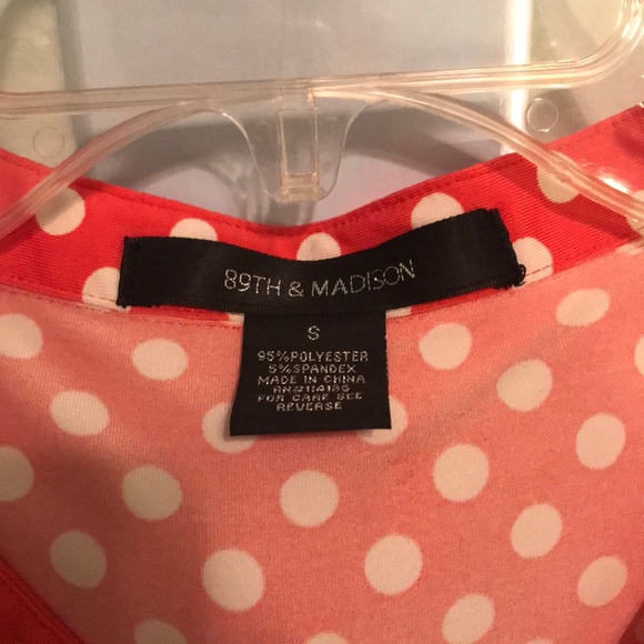 89th & Madison V-neck - Picture 3 of 3